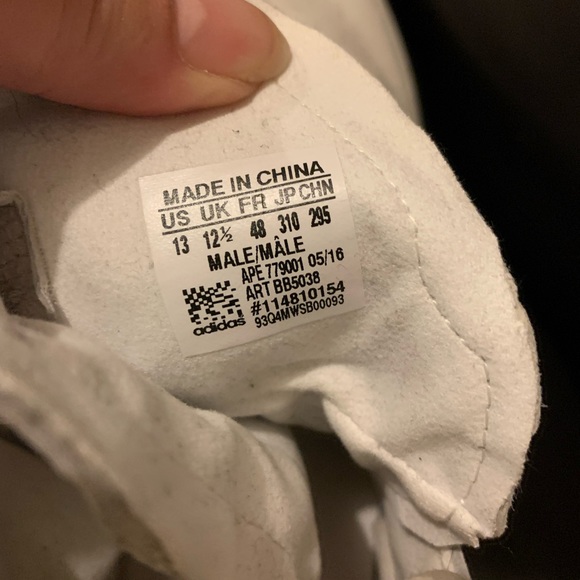 Adidas men’s size 13 - Picture 4 of 4